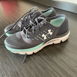 Under Armour Speedform. Women size 8.5.
